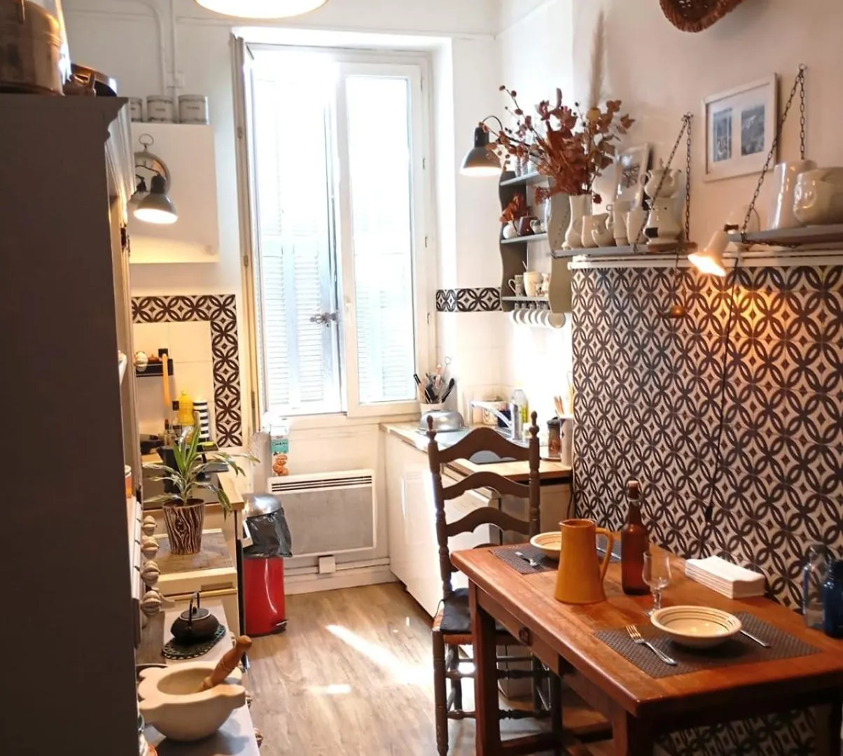 Chez L'Habitant, Propose Grande Chambre Vieux Port Marseille
